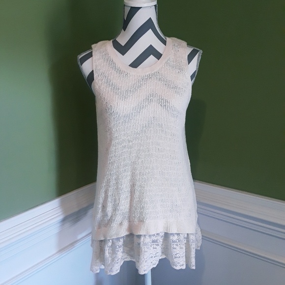 Xhilaration Sweaters - 🍋 Long Sweater Shirt